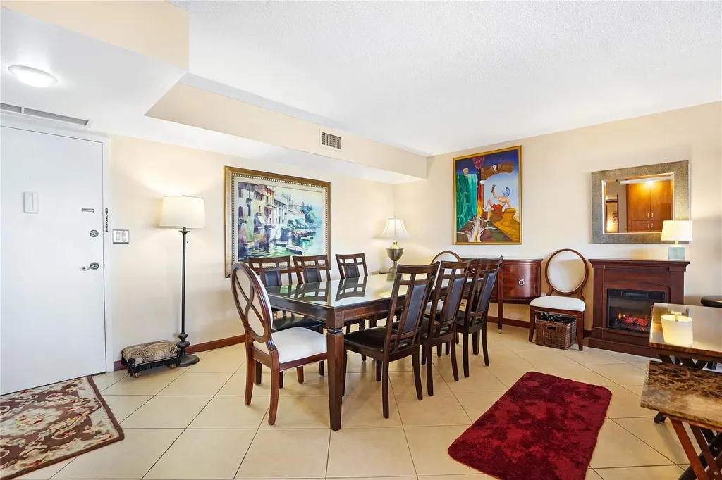 2500 NE 48th Lane Fort Lauderdale FL 33308