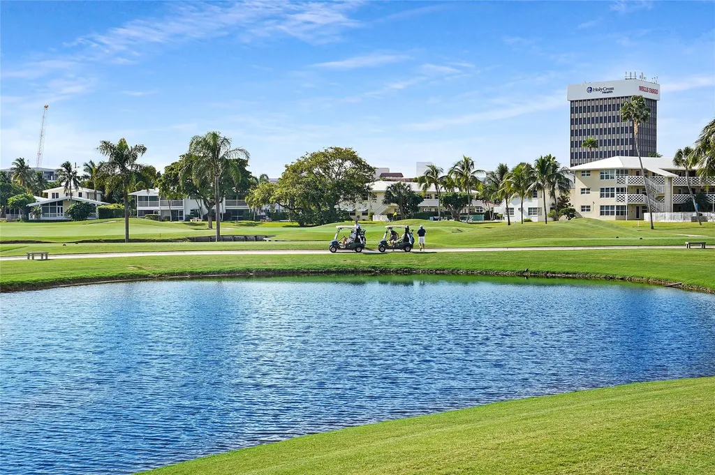 2500 NE 48th Lane Fort Lauderdale FL 33308