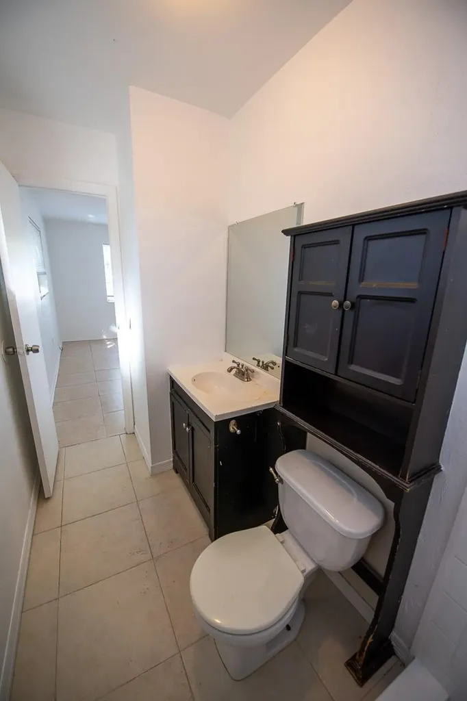 9370 NW 25th Court Sunrise FL 33322