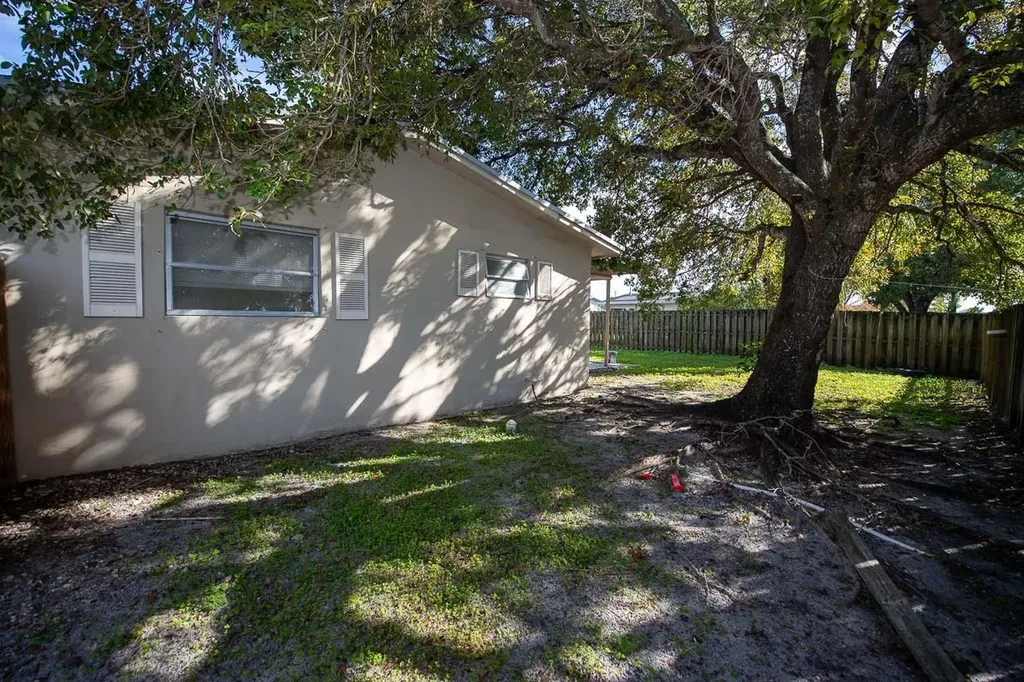 9370 NW 25th Court Sunrise FL 33322