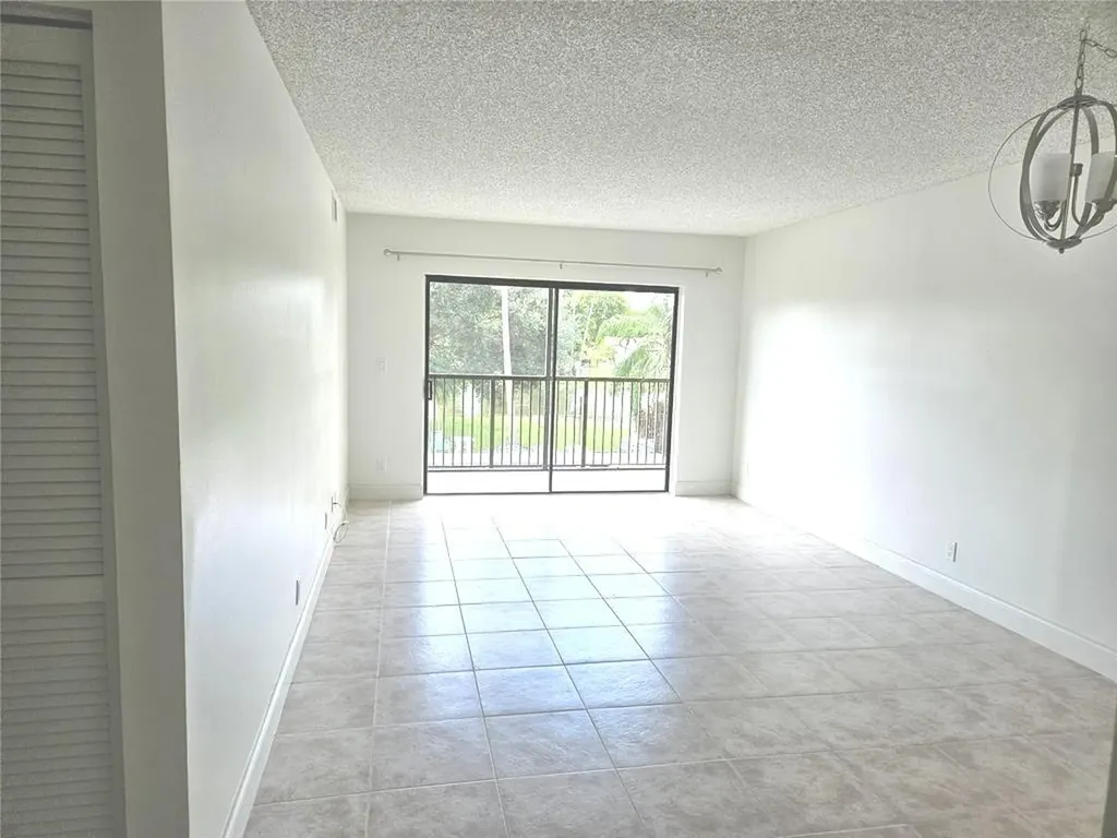 11453 NW 39th Court Coral Springs FL 33065