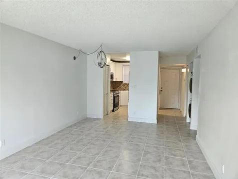 11453 NW 39th Court Coral Springs FL 33065
