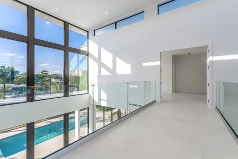 2612 NE 4th Street Pompano Beach FL 33062