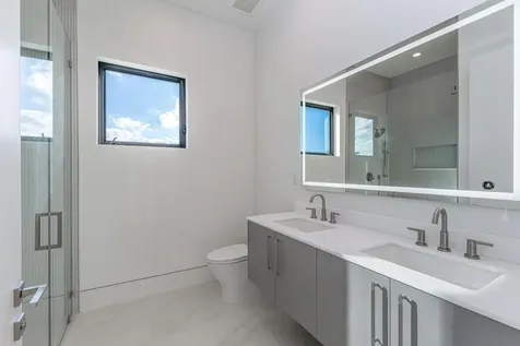 2612 NE 4th Street Pompano Beach FL 33062