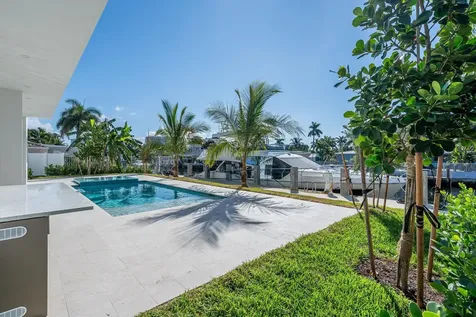 2612 NE 4th Street Pompano Beach FL 33062