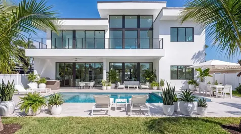 2612 NE 4th Street Pompano Beach FL 33062