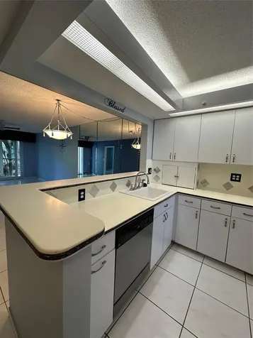 5300 NE 24th Terrace Fort Lauderdale FL 33308
