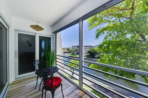 773 Jeffery Street Boca Raton FL 33487