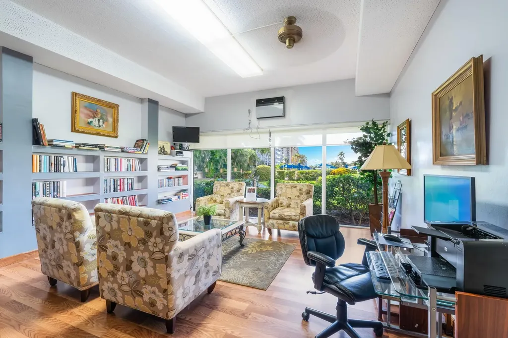 3233 NE 34th Street Fort Lauderdale FL 33308