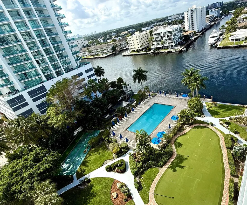 3233 NE 34th Street Fort Lauderdale FL 33308