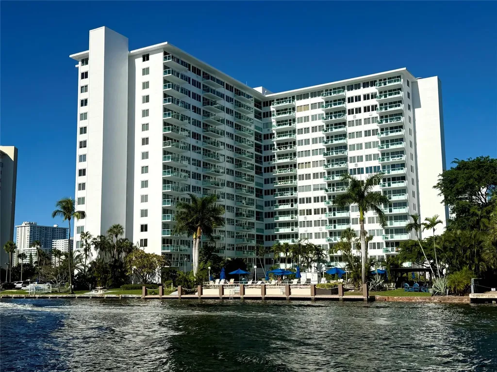 3233 NE 34th Street Fort Lauderdale FL 33308