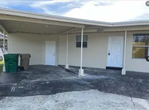 6240 SW 39th Court Davie FL 33314