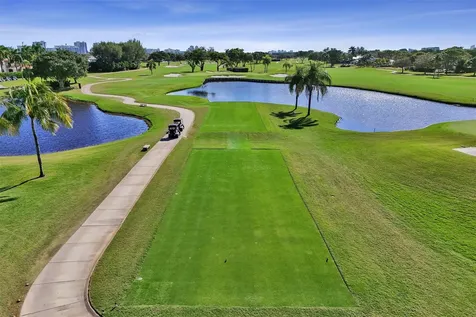 4848 NE 23 Avenue Fort Lauderdale FL 33308