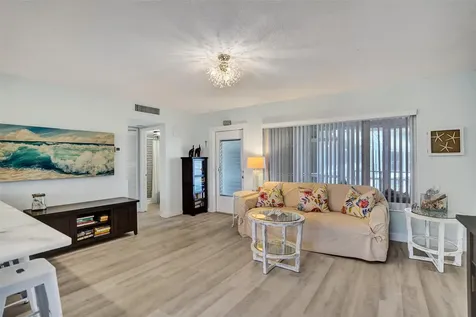 4848 NE 23 Avenue Fort Lauderdale FL 33308