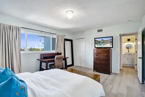 4848 NE 23 Avenue Fort Lauderdale FL 33308