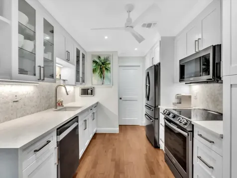5 Middlesex Drive Wilton Manors FL 33305