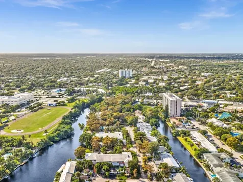 5 Middlesex Drive Wilton Manors FL 33305