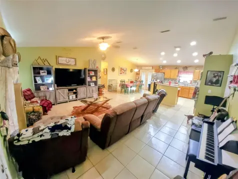 1153 Jerdik Drive Moore Haven FL 33471