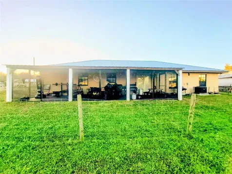 1153 Jerdik Drive Moore Haven FL 33471