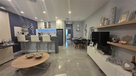 15610 NE 6th Avenue Miami FL 33162