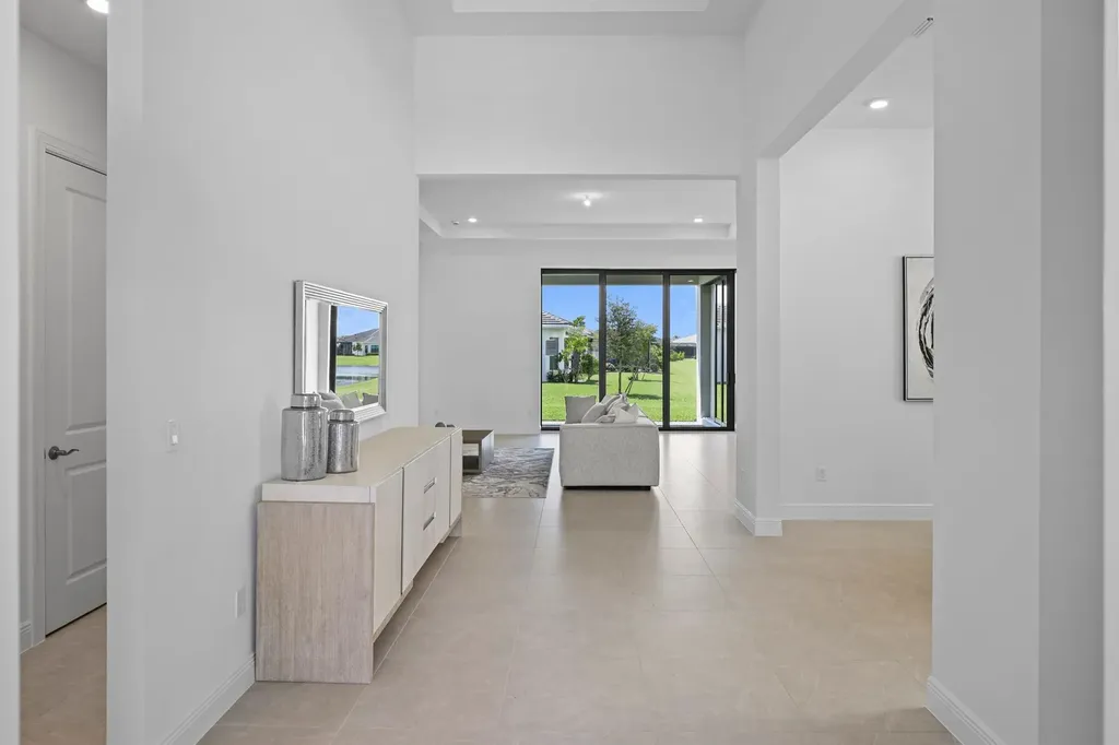 5303 Saint Armands Way Westlake FL 33470