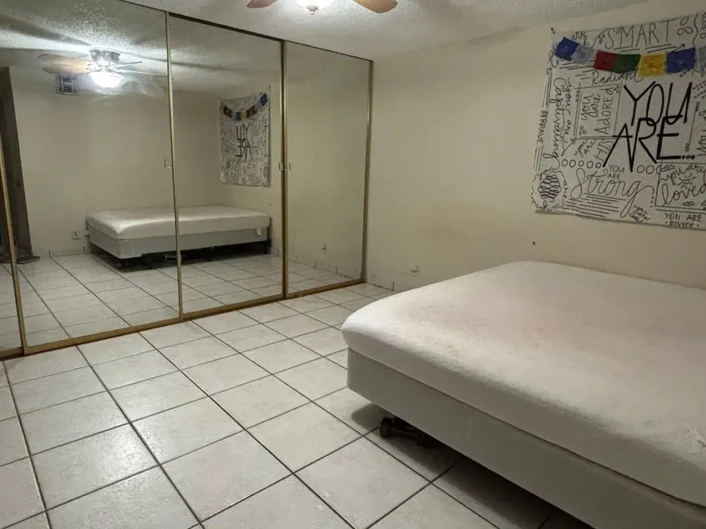 9444 NW 48th Street Sunrise FL 33351