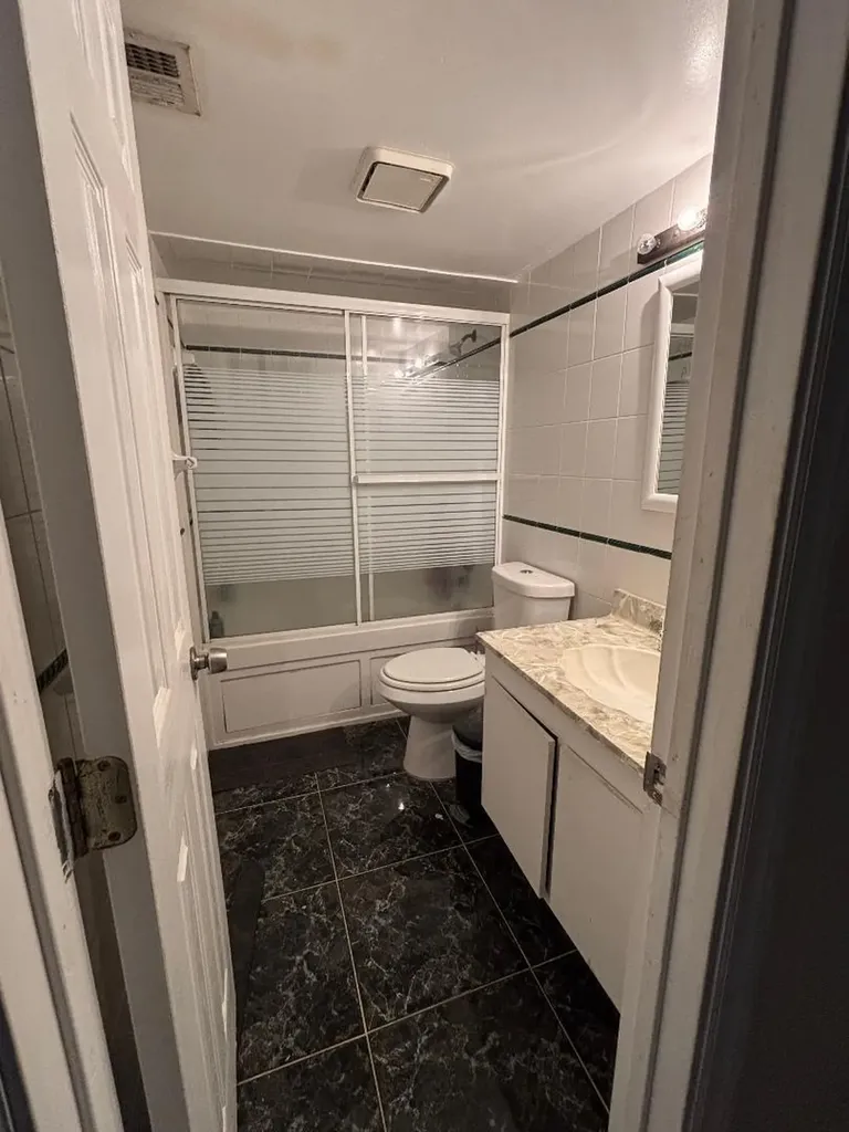 9444 NW 48th Street Sunrise FL 33351