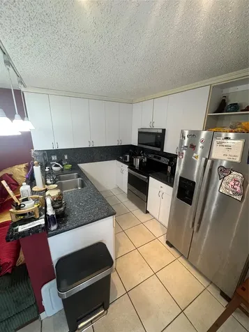9444 NW 48th Street Sunrise FL 33351