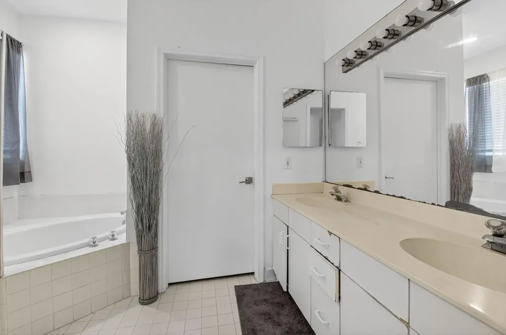 1023 Fairfax Circle Boynton Beach FL 33436