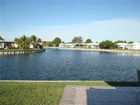 5809 NW 85th Avenue Tamarac FL 33321