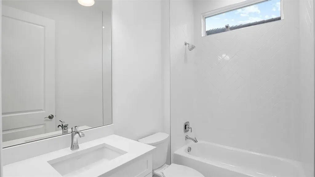 4943 Rivo Alto Circle Westlake FL 33470