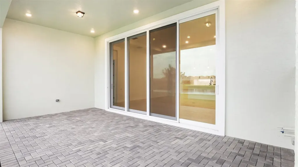 4943 Rivo Alto Circle Westlake FL 33470