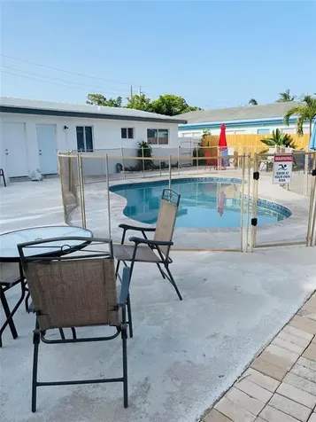 684 NE 37th Street Oakland Park FL 33334