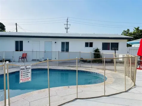 684 NE 37th Street Oakland Park FL 33334