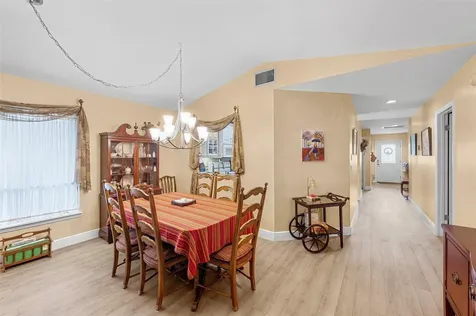 6809 SE Yorktown Drive Hobe Sound FL 33455