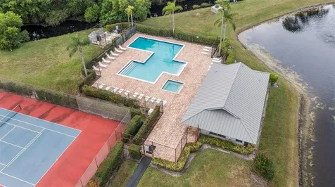 6809 SE Yorktown Drive Hobe Sound FL 33455