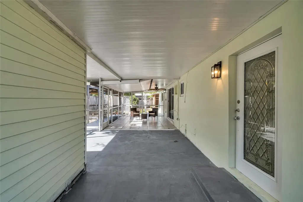 4541 NE 6th Terrace Deerfield Beach FL 33064