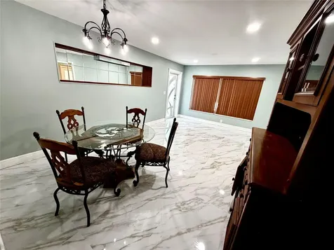 4541 NE 6th Terrace Deerfield Beach FL 33064