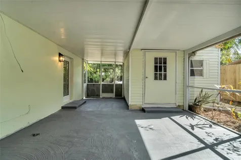 4541 NE 6th Terrace Deerfield Beach FL 33064