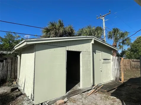 4541 NE 6th Terrace Deerfield Beach FL 33064
