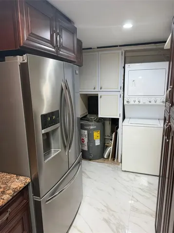 4541 NE 6th Terrace Deerfield Beach FL 33064