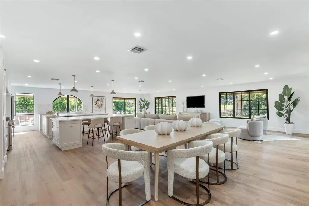 4456 Hickory Drive Palm Beach Gardens FL 33418