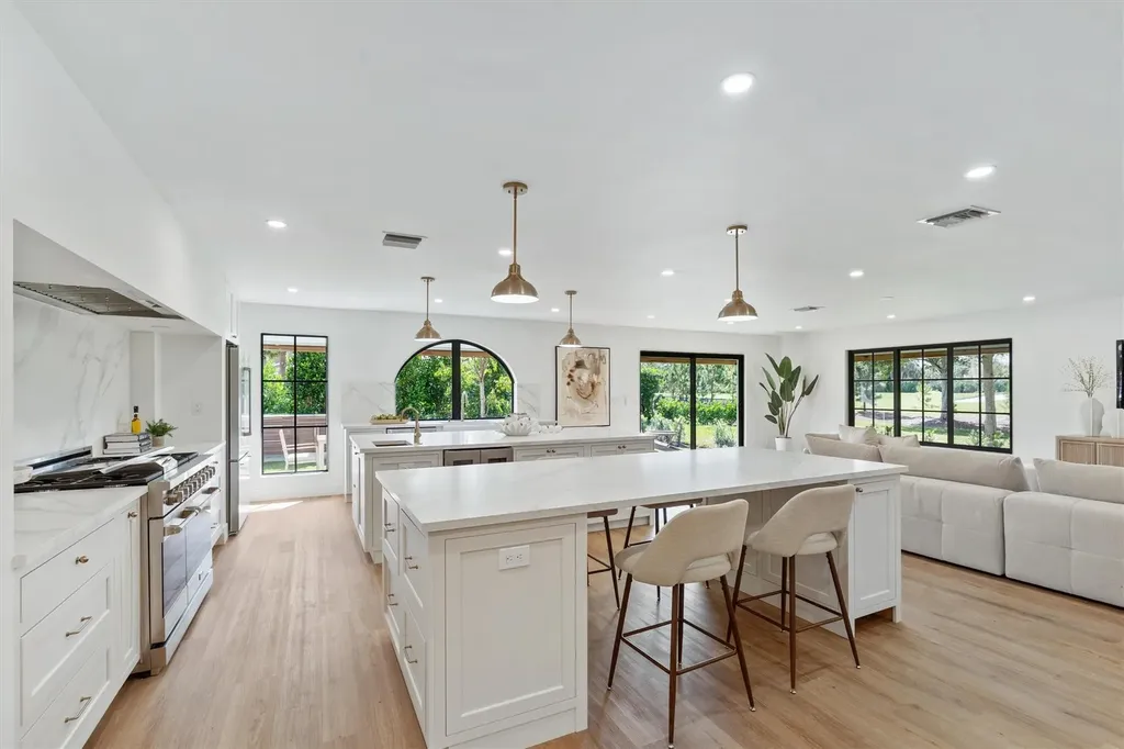 4456 Hickory Drive Palm Beach Gardens FL 33418