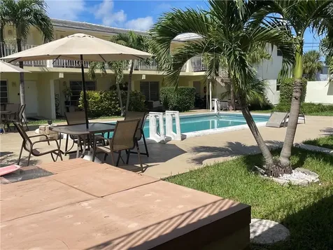 1012 SE 15th Street Fort Lauderdale FL 33316