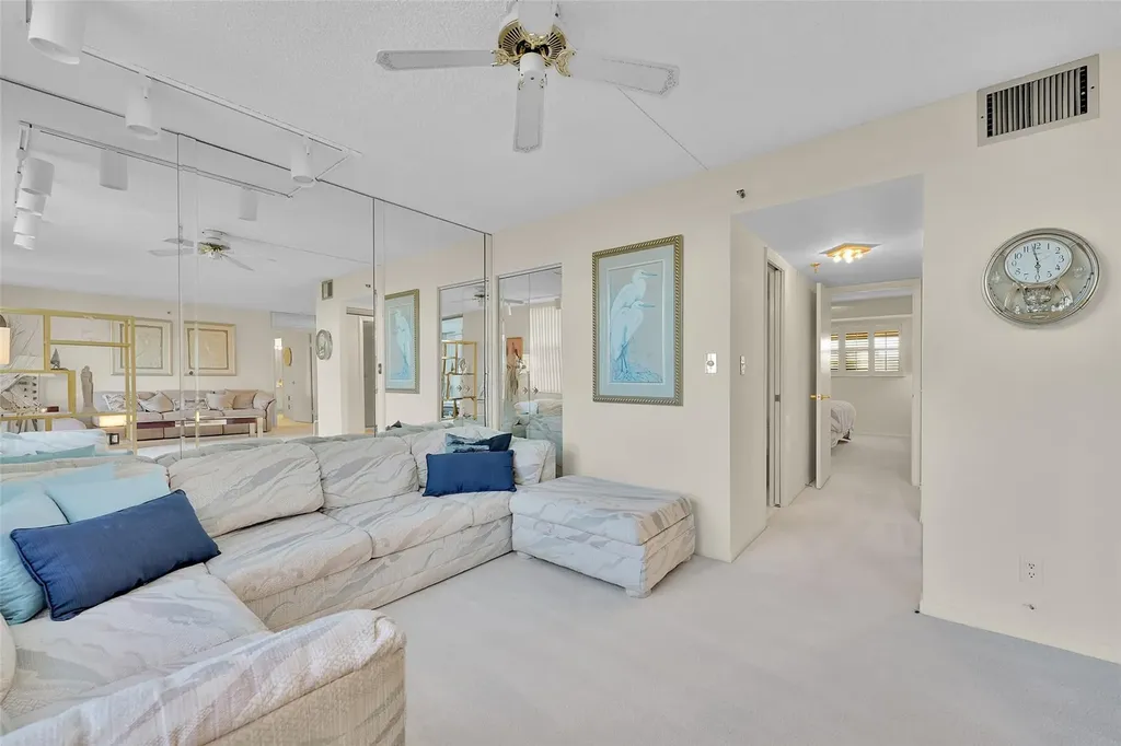5340 NW 2nd Avenue Boca Raton FL 33487