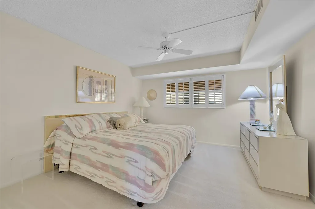 5340 NW 2nd Avenue Boca Raton FL 33487