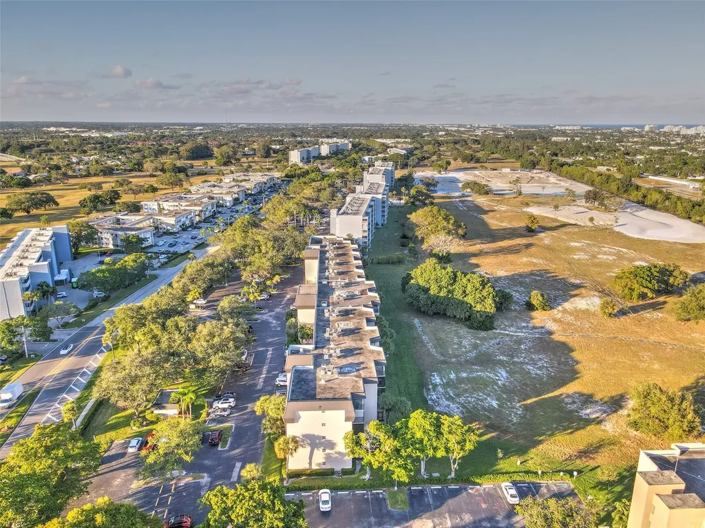 5340 NW 2nd Avenue Boca Raton FL 33487
