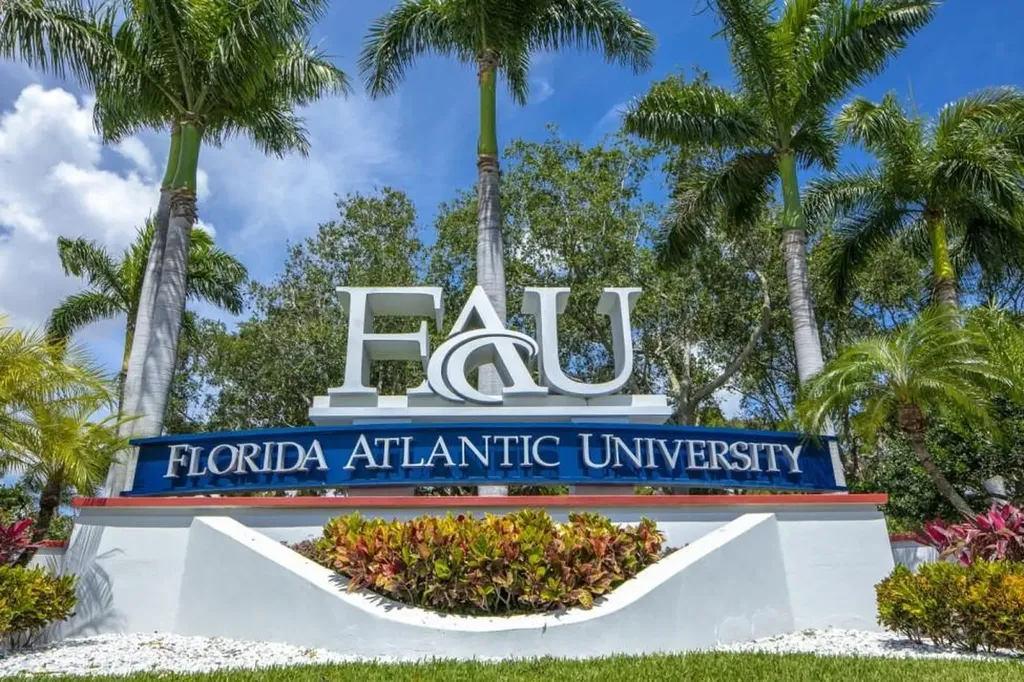 5340 NW 2nd Avenue Boca Raton FL 33487