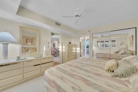 5340 NW 2nd Avenue Boca Raton FL 33487