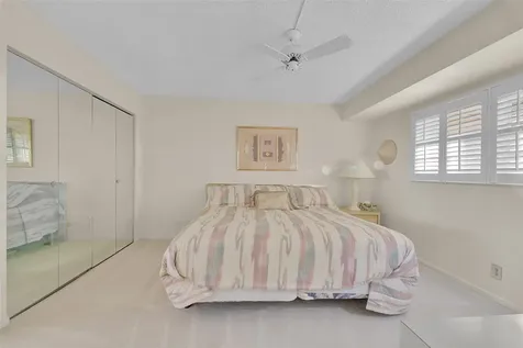 5340 NW 2nd Avenue Boca Raton FL 33487